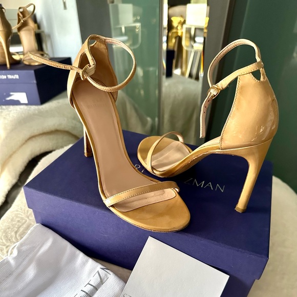 Stuart Weitzman Nudistcurve Sandal - Picture 1 of 7